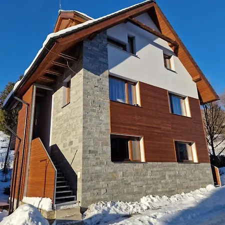 Piri Διαμέρισμα Mýto pod Ďumbierom